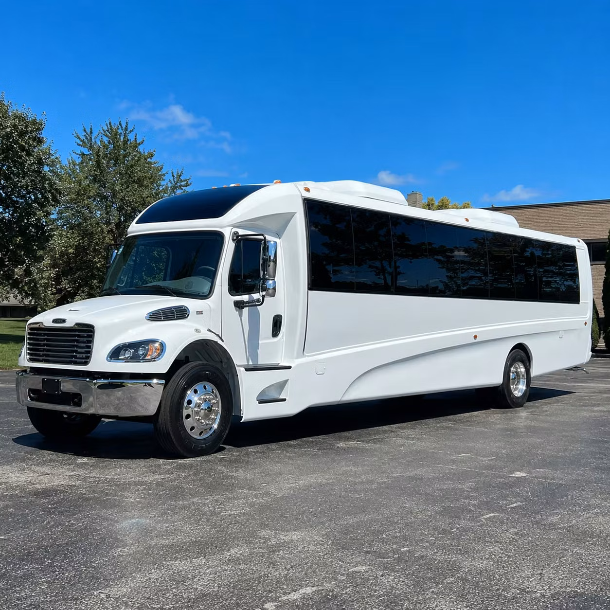 25 passenger minibus