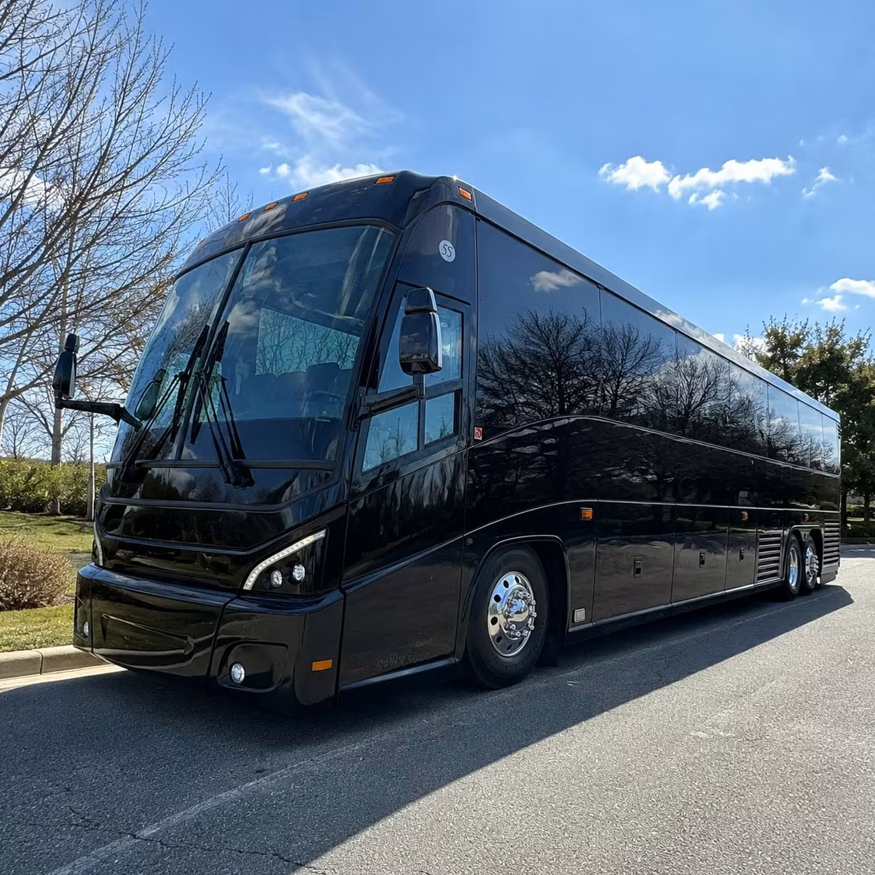 charter bus shuttles for fort leavenworth personnel official movements