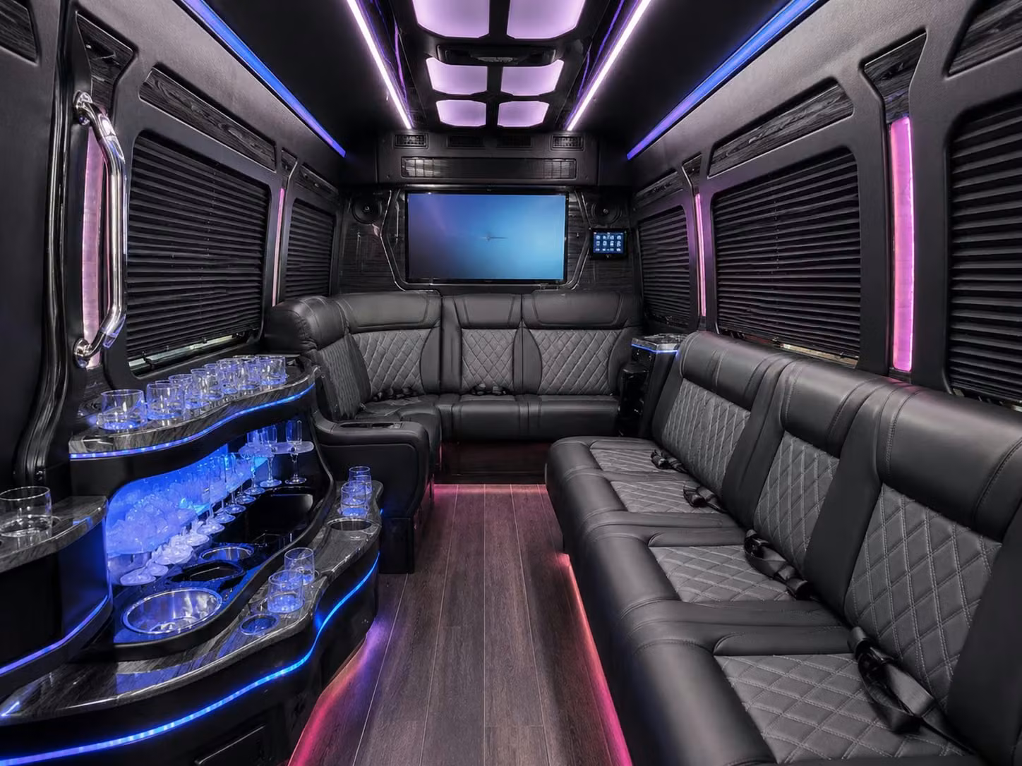 got 30 seconds get kansas city wedding transportation pricing right now