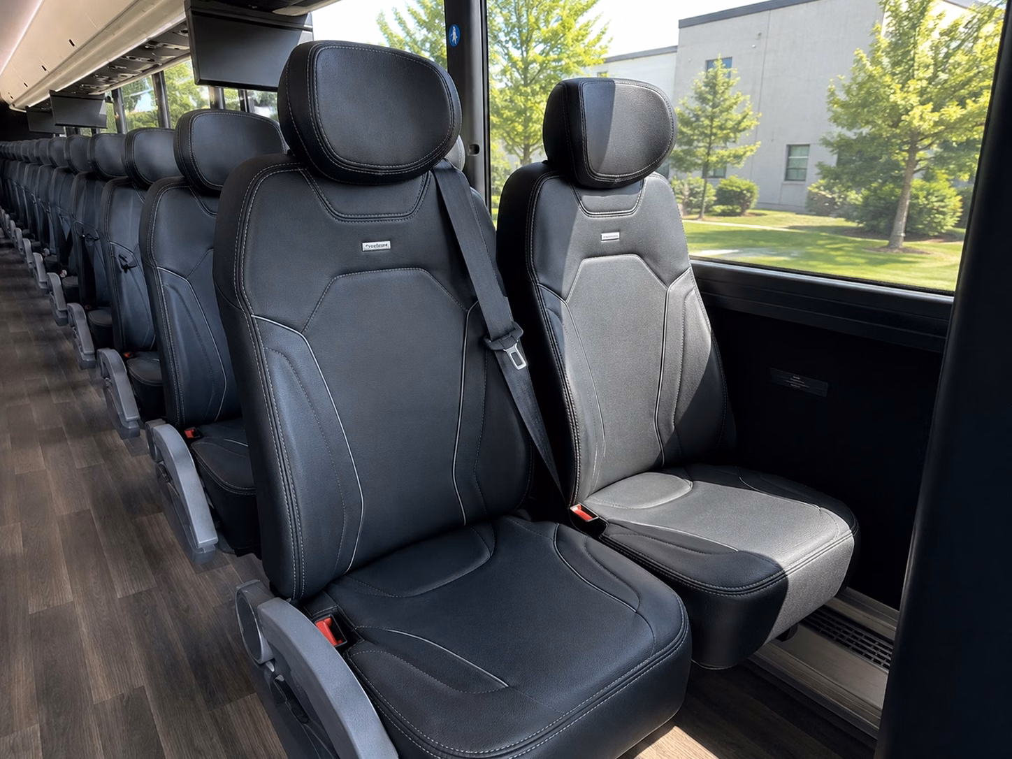 kansas city wedding venues that are perfect for charter bus drop off
